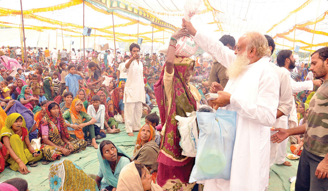 धर्मांतरण से टक्कर व घरवापसी